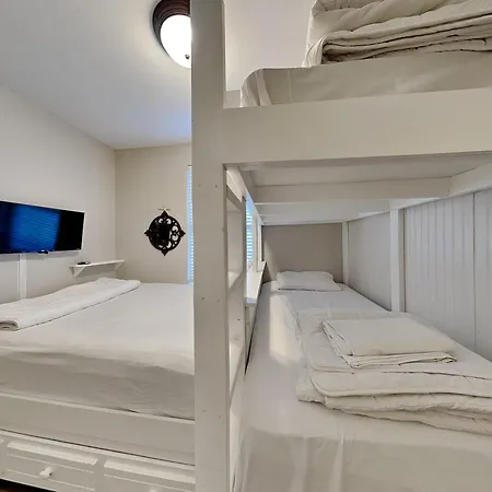 Grandview East 703 Apartamento